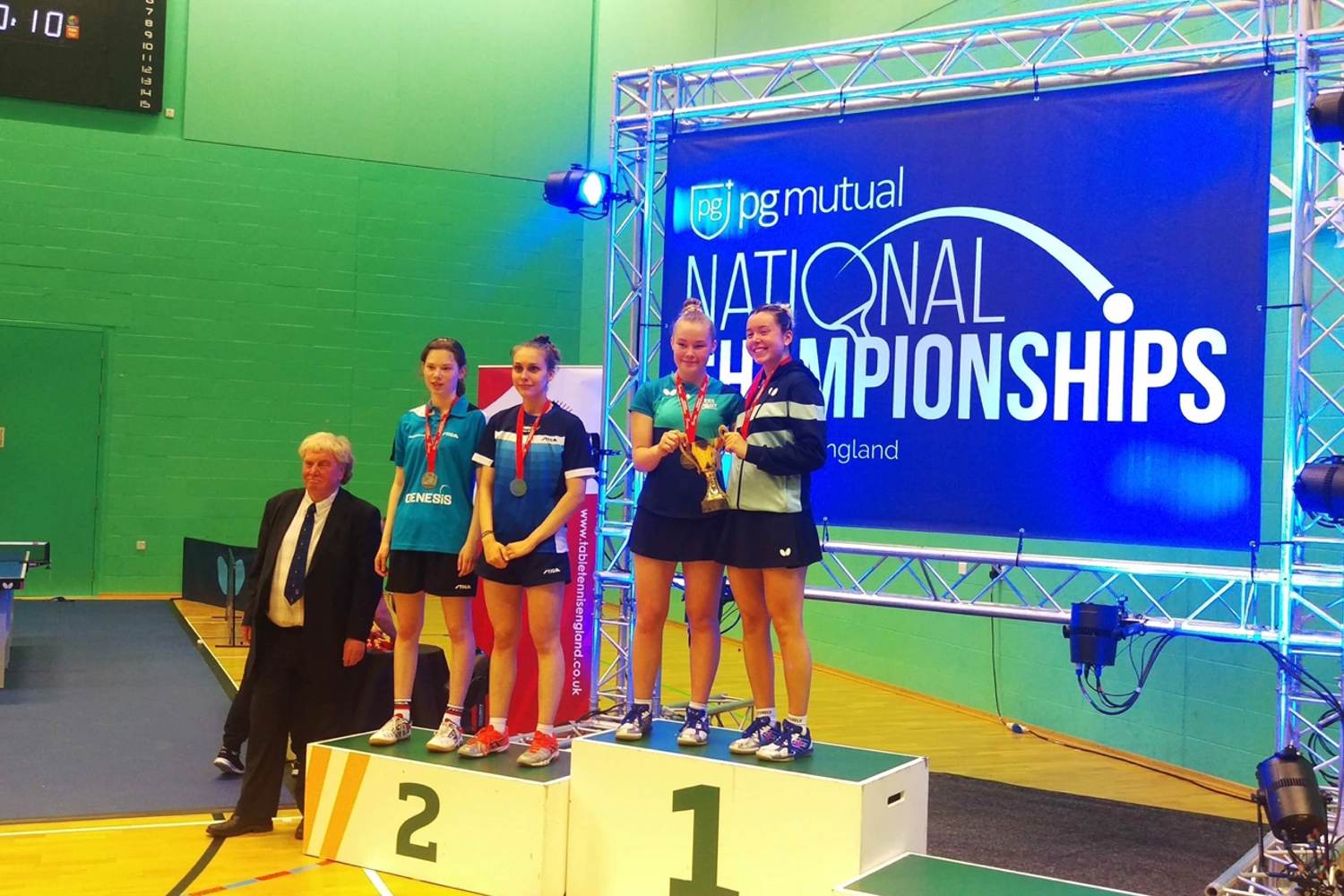 Denise Payet winning national doubles